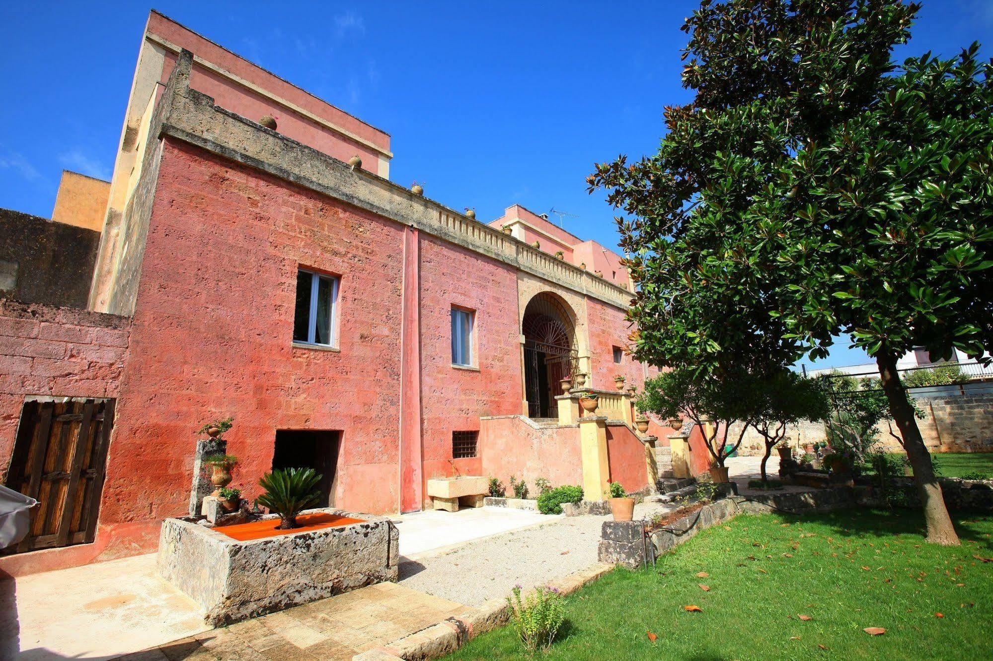Palazzo Laura Bed & Breakfast Morciano di Leuca Luaran gambar